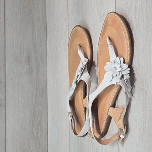 Born Women Leather T Strap Thong Bow Floral Sandals Flats Shoes Sz 9M